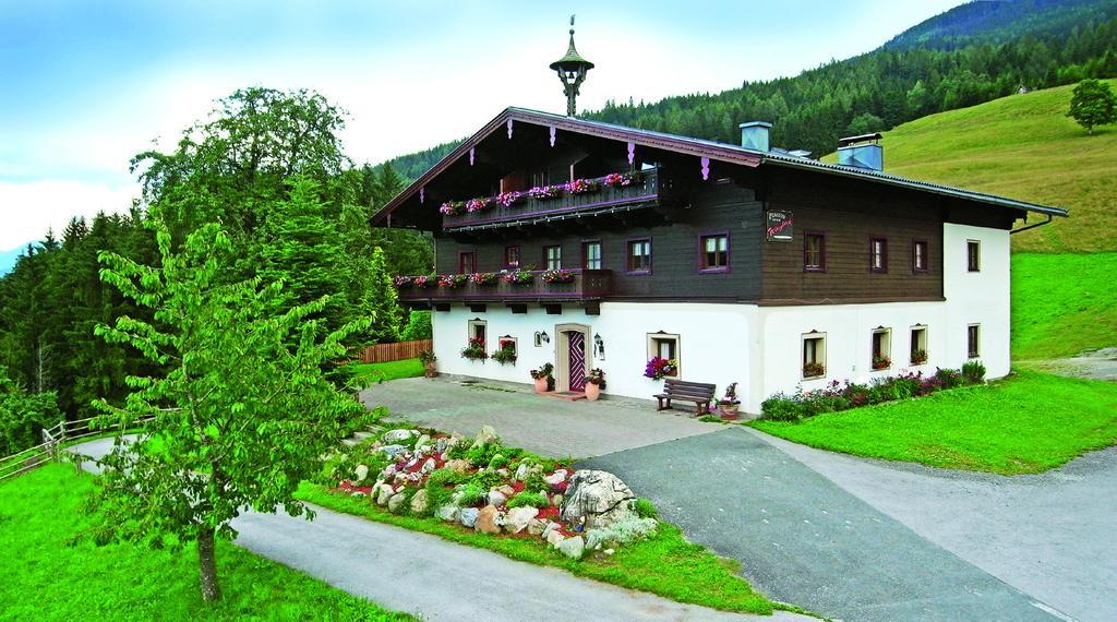 Pension Wiesfleck Taxenbach Eksteriør bilde